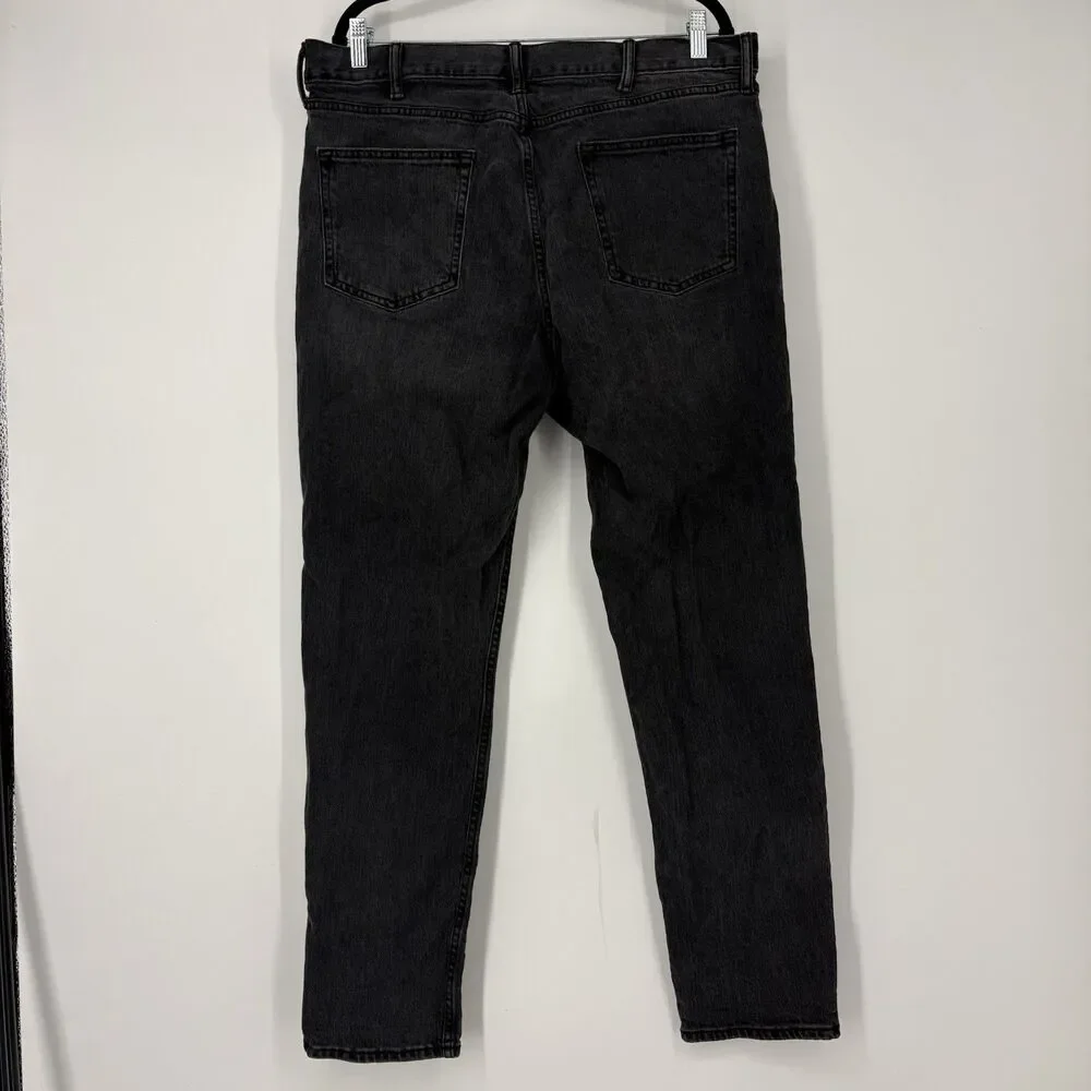 Old Navy Men’s Relaxed Slim Taper Jeans 38x32